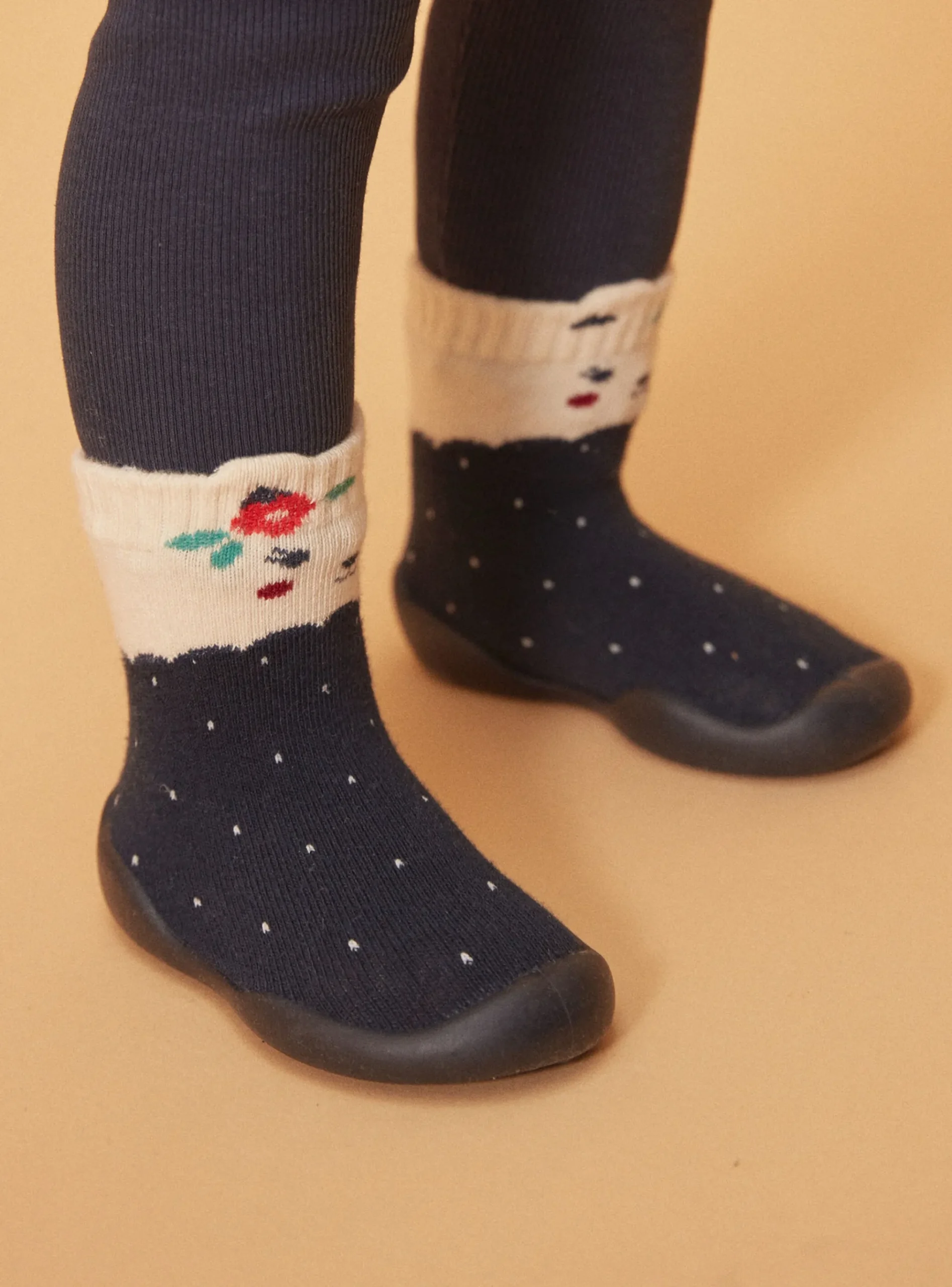 Sergent Major Chaussures-chaussette à pois écrus sur fond marine