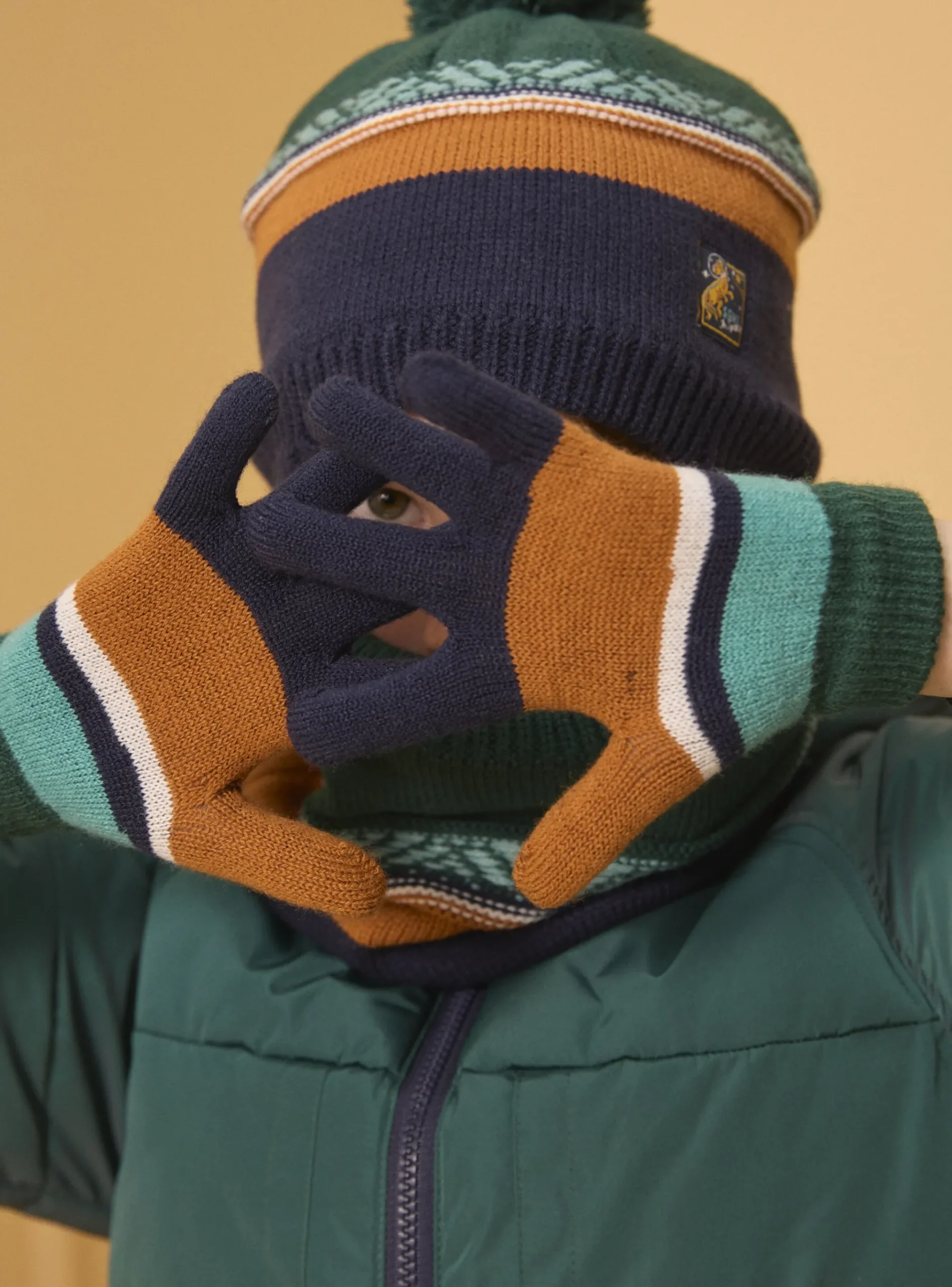 Sergent Major Bonnet, Echarpe, & Gant-Gants en maille